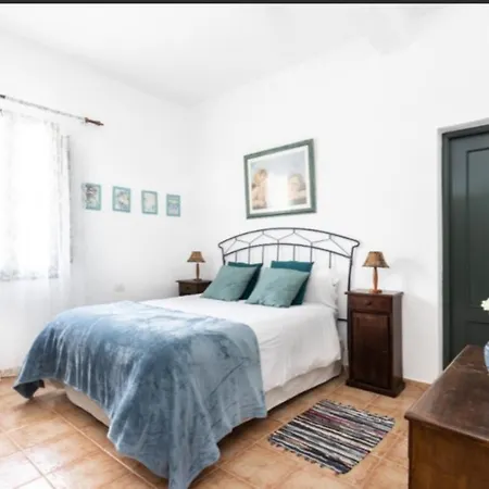 Casa La Sombrera Tenerife Сasa de vacaciones *